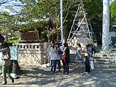 犬山城下